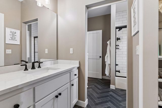 9943 Vagabond Lane N, Maple Grove, MN 55311