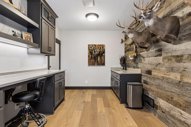 9943 Vagabond Lane N, Maple Grove, MN 55311