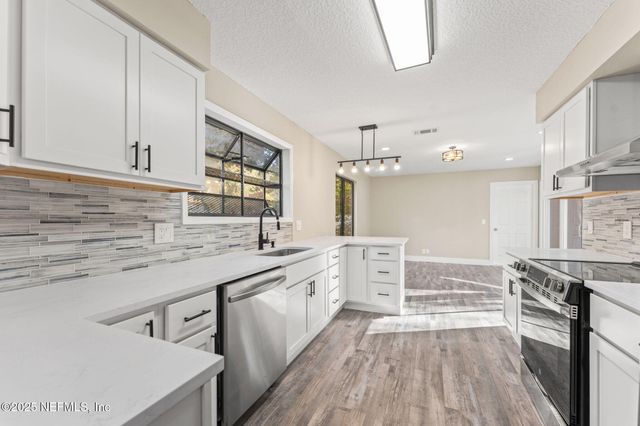 2460 CYPRESS SPRINGS Road, Orange Park, FL 32073