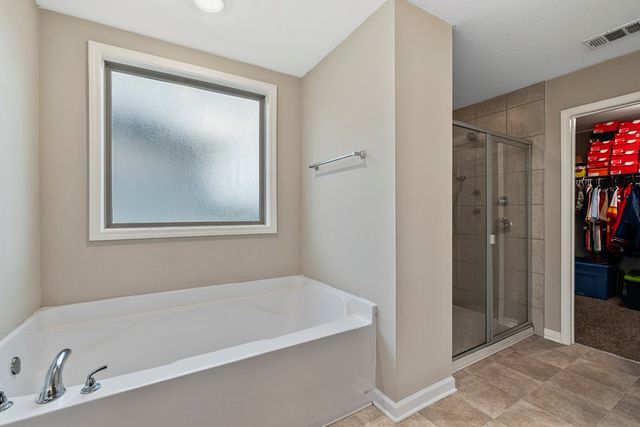 107 Lee Road 2220, Smiths Station, AL 36877