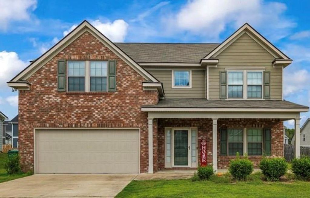 107 Lee Road 2220, Smiths Station, AL 36877