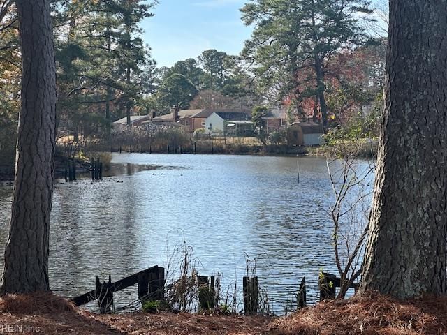 5801 Lathan RD, Norfolk, VA 23502
