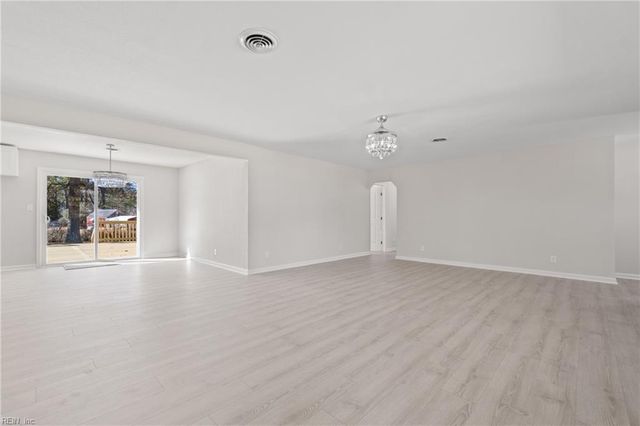 5801 Lathan RD, Norfolk, VA 23502