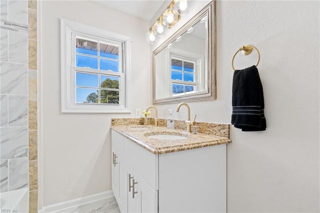 5801 Lathan RD, Norfolk, VA 23502