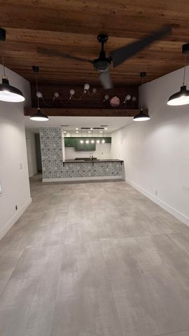 1123 W PROSPECT Road, Fort Lauderdale, FL 33309