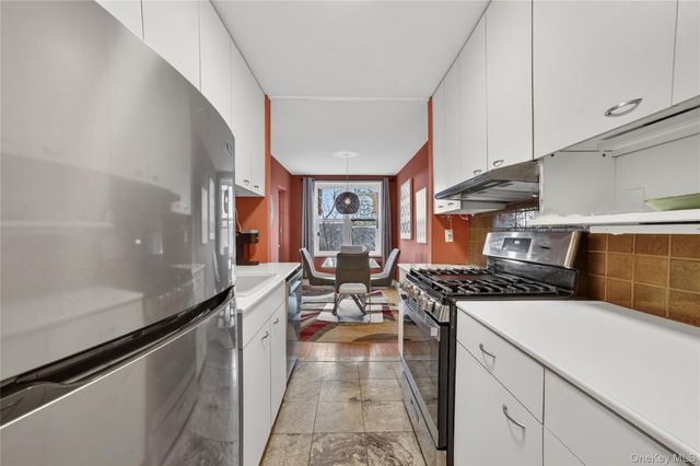 222 Martling Avenue 3-R, Tarrytown, NY 10591