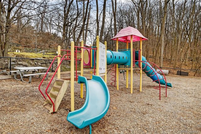 222 Martling Avenue 3-R, Tarrytown, NY 10591