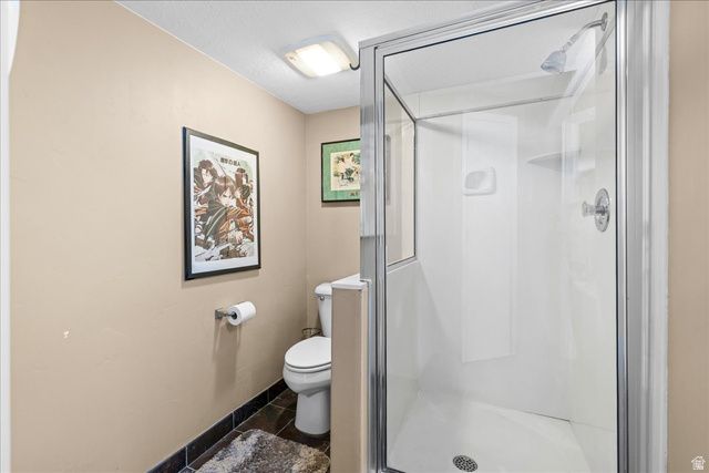 7824 S SEQUOIA TREE LN, Sandy, UT 84094