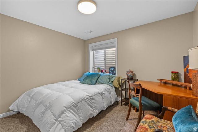7824 S SEQUOIA TREE LN, Sandy, UT 84094
