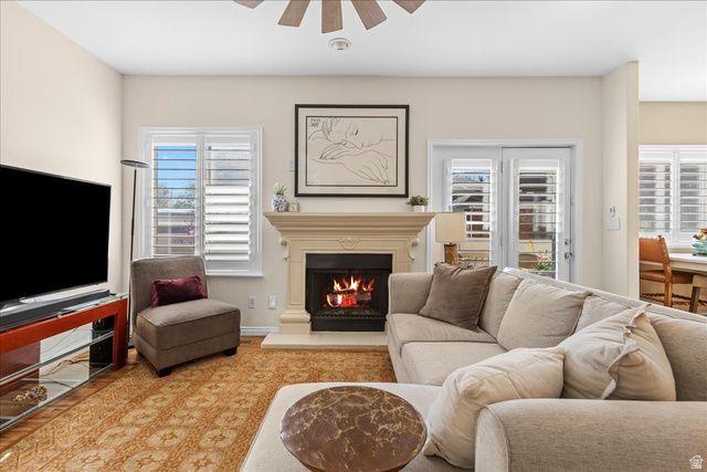 7824 S SEQUOIA TREE LN, Sandy, UT 84094