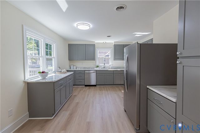 9256 Shannon Rd, Mechanicsville, VA 23116