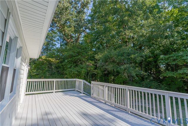 9256 Shannon Rd, Mechanicsville, VA 23116