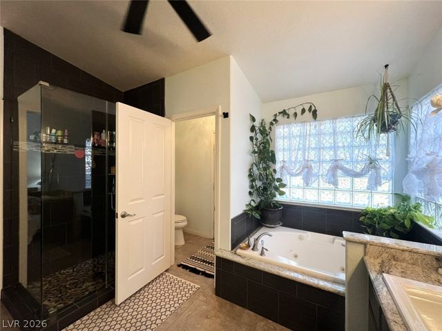 7908 Waterfalls Avenue, Las Vegas, NV 89128