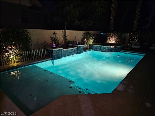 7908 Waterfalls Avenue, Las Vegas, NV 89128