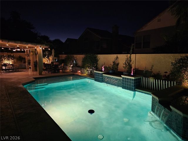 7908 Waterfalls Avenue, Las Vegas, NV 89128