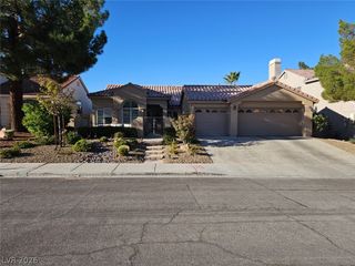 7908 Waterfalls Avenue, Las Vegas, NV 89128