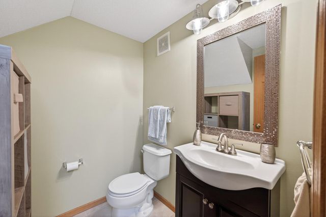 13040 Europa Trail Way N G, Hugo, MN 55038