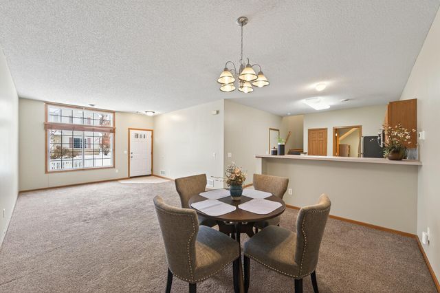 13040 Europa Trail Way N G, Hugo, MN 55038