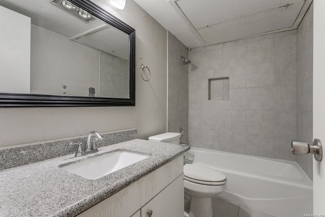 8401 N New Braunfels Ave Apt 207, San Antonio, TX 78209