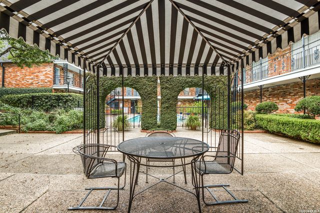 8401 N New Braunfels Ave Apt 207, San Antonio, TX 78209