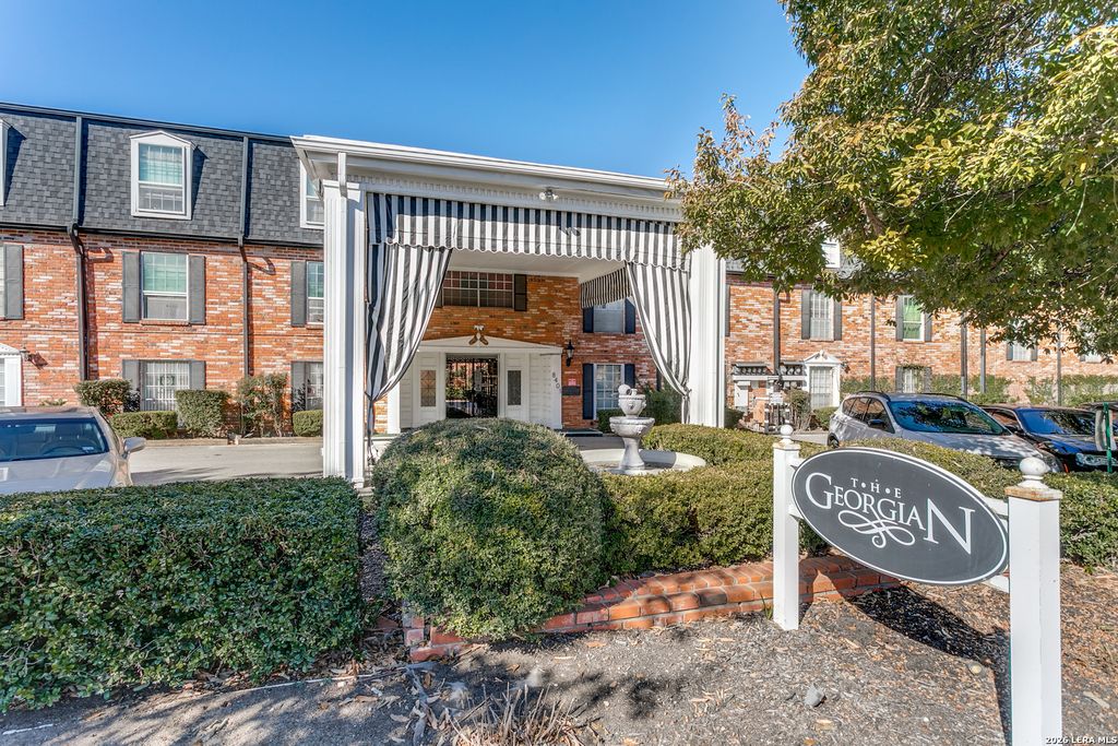 8401 N New Braunfels Ave Apt 207, San Antonio, TX 78209