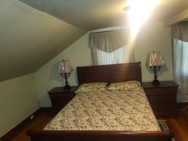 438 School St, Stoughton, MA 02072