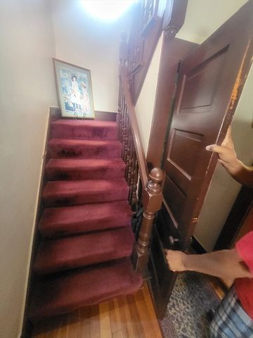 438 School St, Stoughton, MA 02072