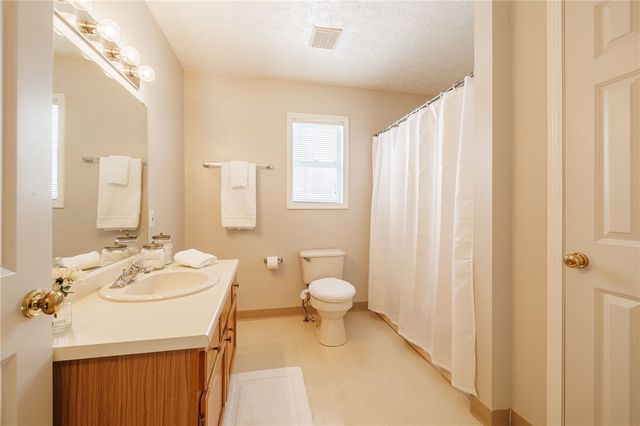 6316 Bentley Drive, Victor, NY 14564