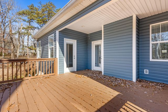 1882 Crabtree Rd, Hixson, TN 37343