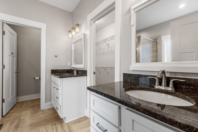 1882 Crabtree Rd, Hixson, TN 37343