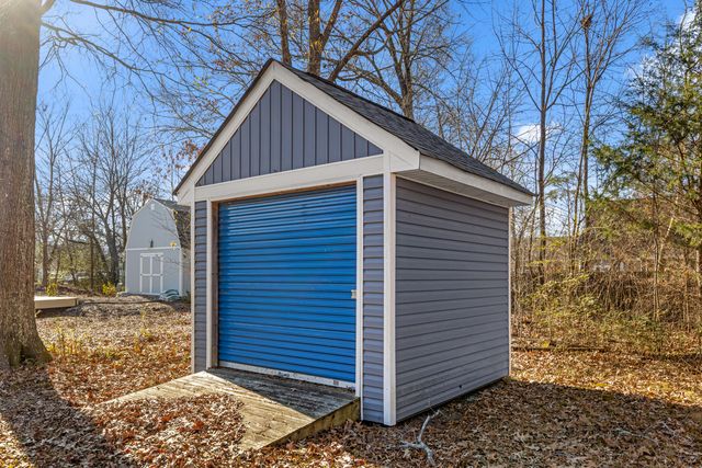 1882 Crabtree Rd, Hixson, TN 37343