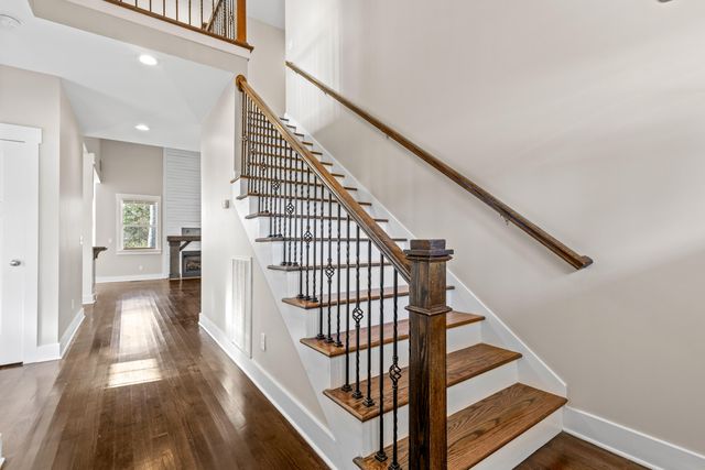 1882 Crabtree Rd, Hixson, TN 37343