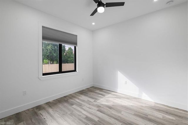 1105 22nd AVE NE, Naples, FL 34120