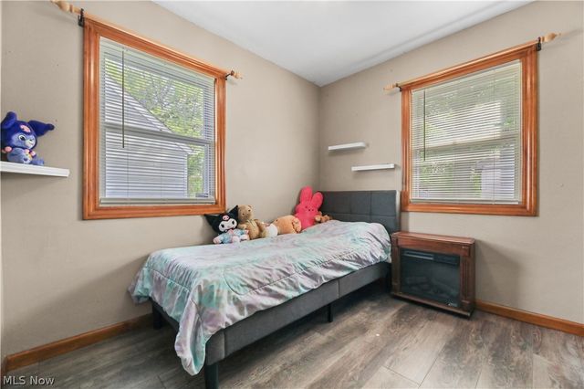 1043 Slosson Street, Akron, OH 44320