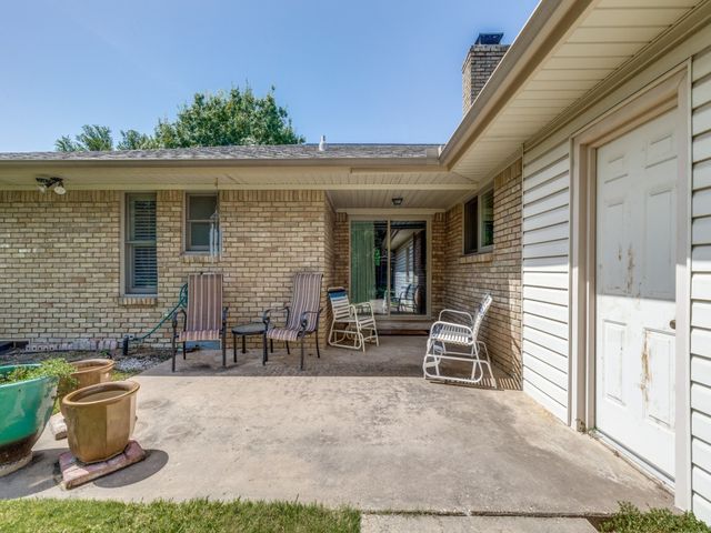 7637 El Pensador Drive, Dallas, TX 75248