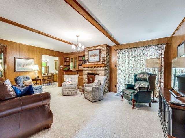 7637 El Pensador Drive, Dallas, TX 75248