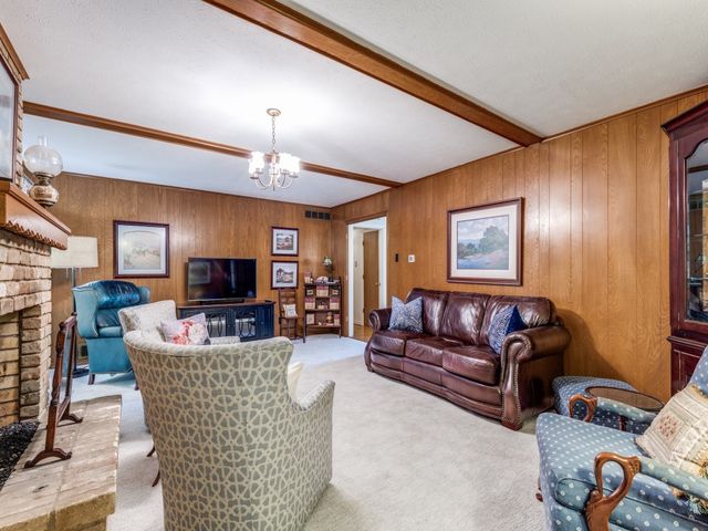 7637 El Pensador Drive, Dallas, TX 75248