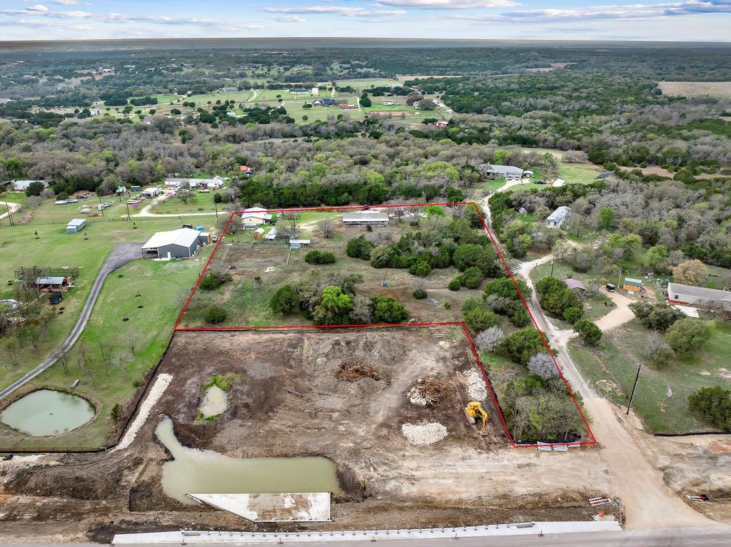 3035 County Road 255 RD, Georgetown, TX 78633