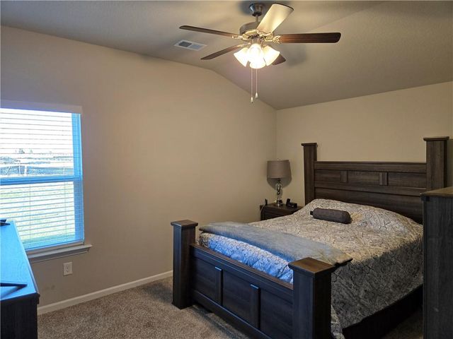 20212 W 194th Street, Spring Hill, KS 66083