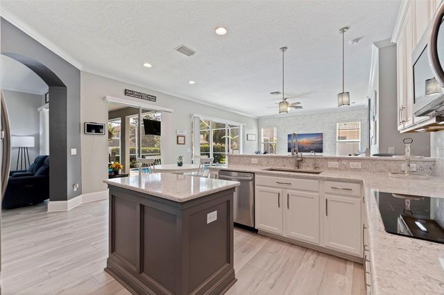 11508 OYSTER BAY CIRCLE, New Port Richey, FL 34654