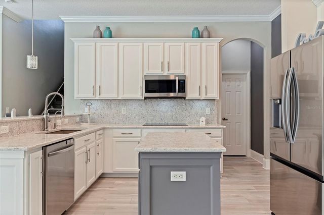 11508 OYSTER BAY CIRCLE, New Port Richey, FL 34654