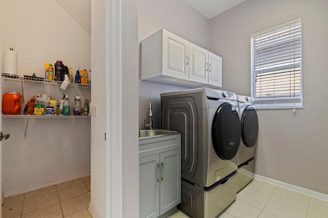 11508 OYSTER BAY CIRCLE, New Port Richey, FL 34654