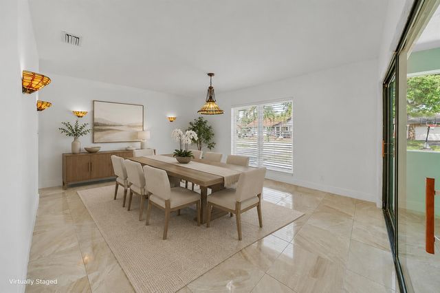 1941 SW 73rd Avenue, Plantation, FL 33317