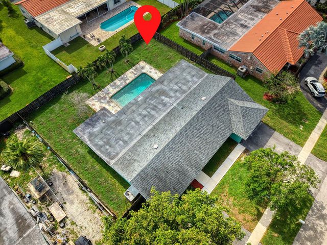 1941 SW 73rd Avenue, Plantation, FL 33317