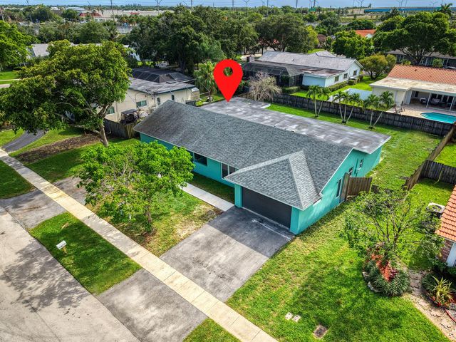 1941 SW 73rd Avenue, Plantation, FL 33317