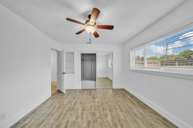1941 SW 73rd Avenue, Plantation, FL 33317