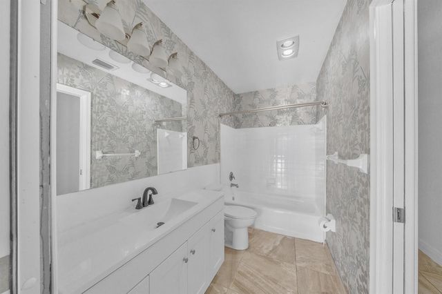 1941 SW 73rd Avenue, Plantation, FL 33317