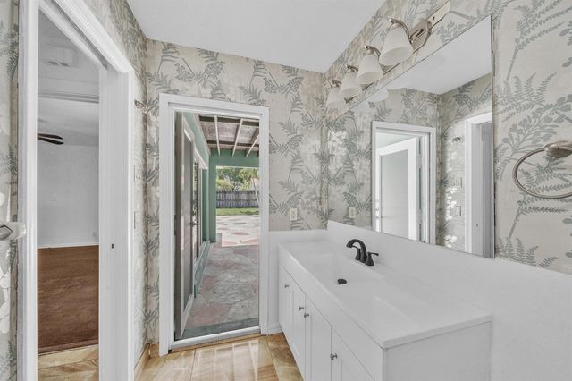 1941 SW 73rd Avenue, Plantation, FL 33317