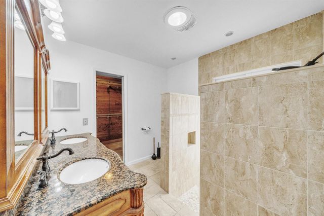 1941 SW 73rd Avenue, Plantation, FL 33317