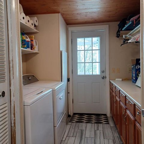 166 N Drew Lane, Kerrville, TX 78028